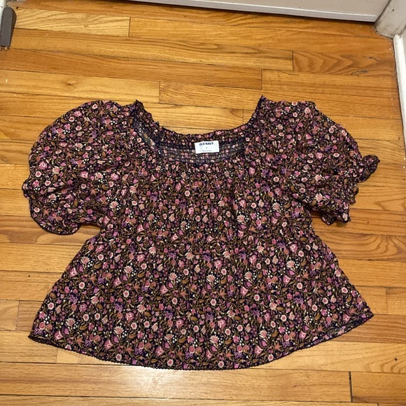 😊 Old Navy Puff-Sleeve Square-Neck Floral Babydoll Blouse - Picture 4 of 8